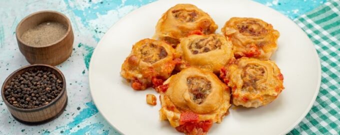 Nápad na příjemnou večeři: Plněná hnízda z hub - všichni budou chtít recept.