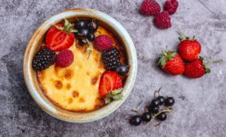 Postavě neuškodí: Recept na tvarohový nákyp s obměnou