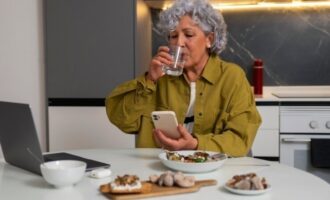 Для тех, кому за 55: чередуйте эти 2 каши и станете стройной как лань