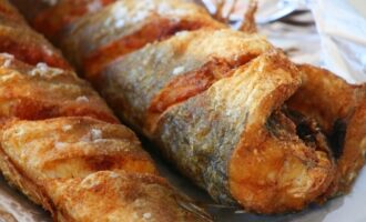 Zbytky brambor od večeře? Udělejte si za 15 minut nádhernou pizza roládu - vynikající!